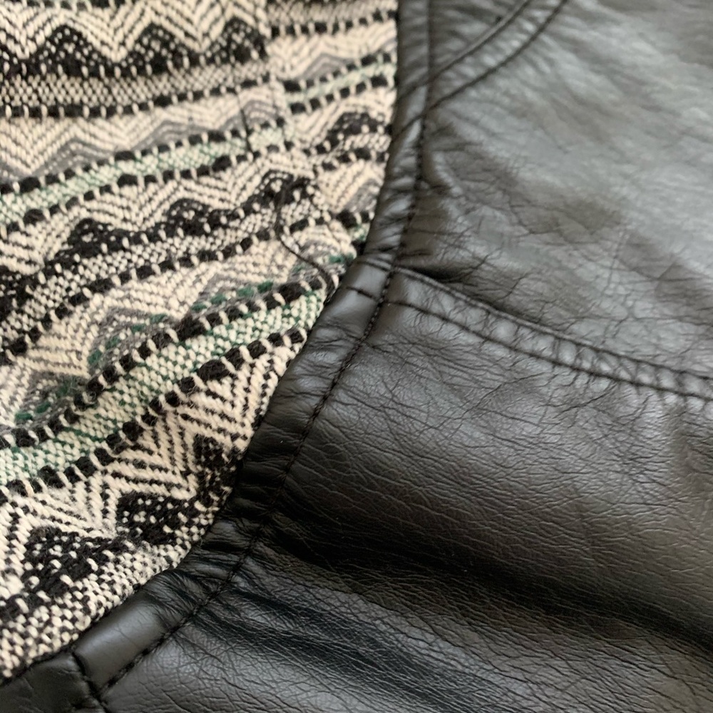 Leather jacket - Picture 5 of 5